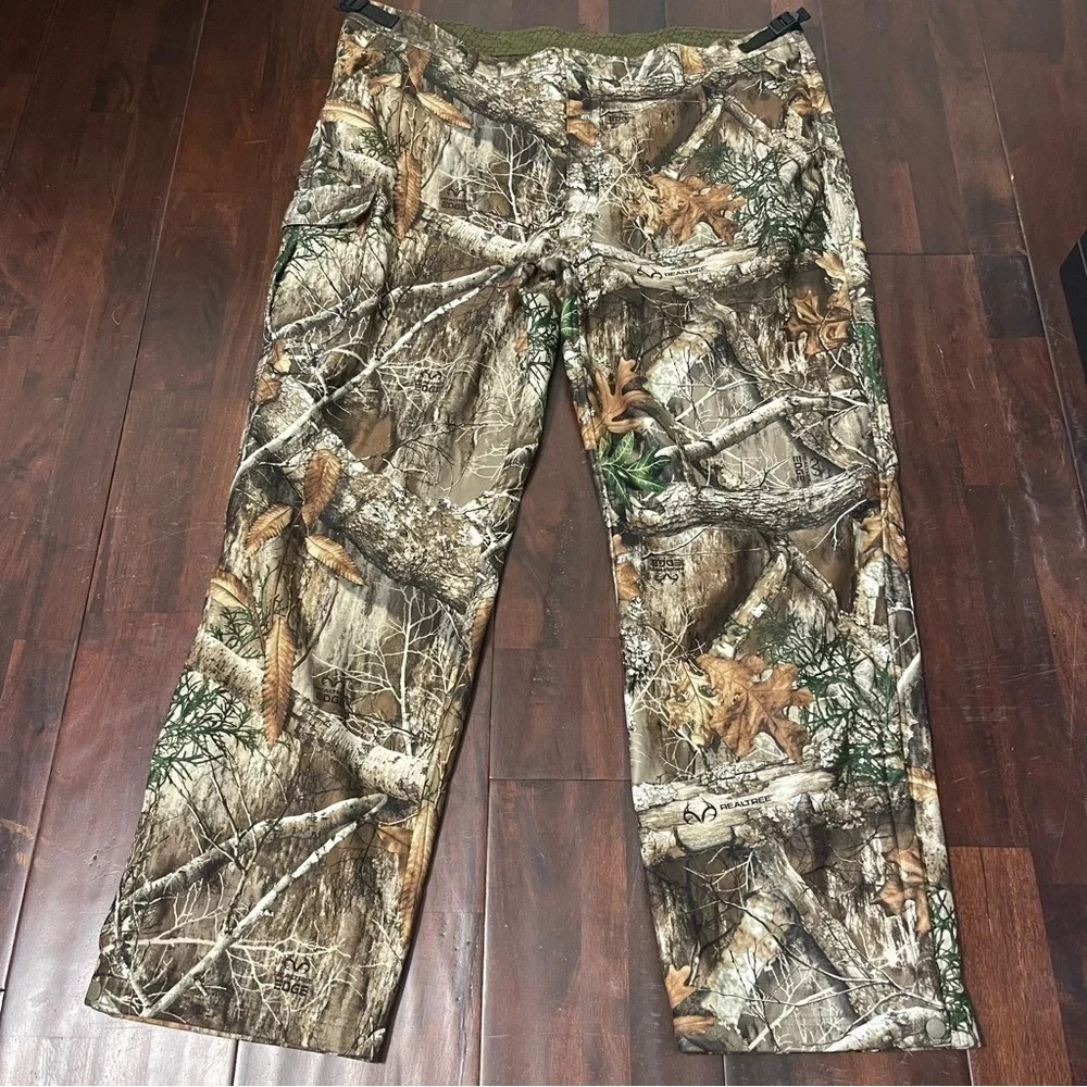 Lincoln Outfitters Camo Pants Men’s Size 3XL Lined Zip At The Bottom Hunting